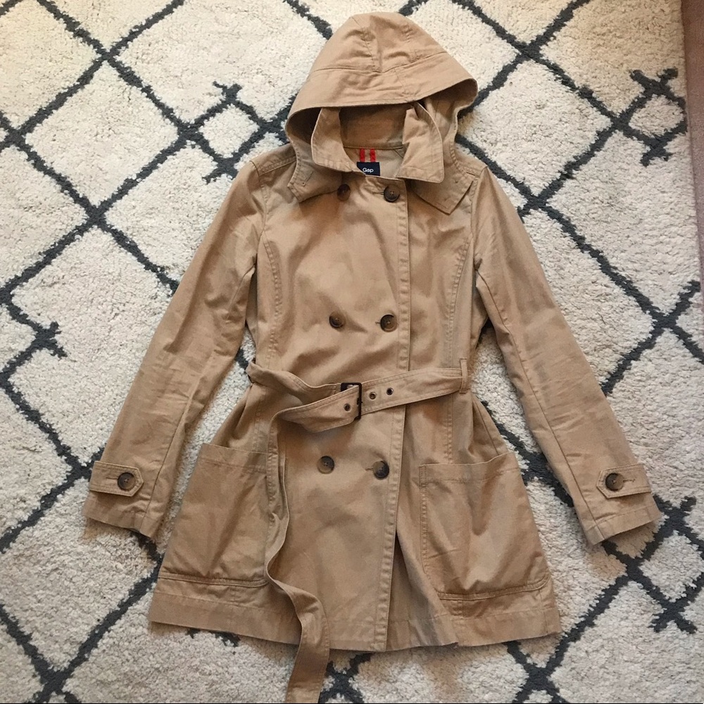 Gap trench coat